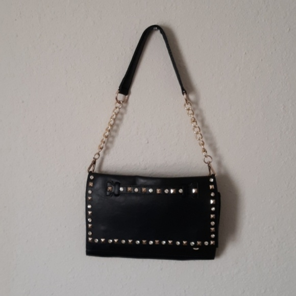 Purse - Picture 1 of 1